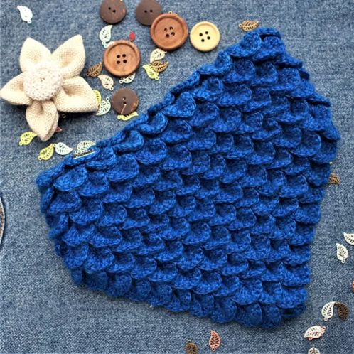 Neck warmer - Crocodile Stitch