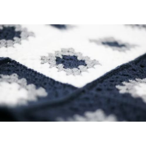 Crochet Granny Square - Image 3