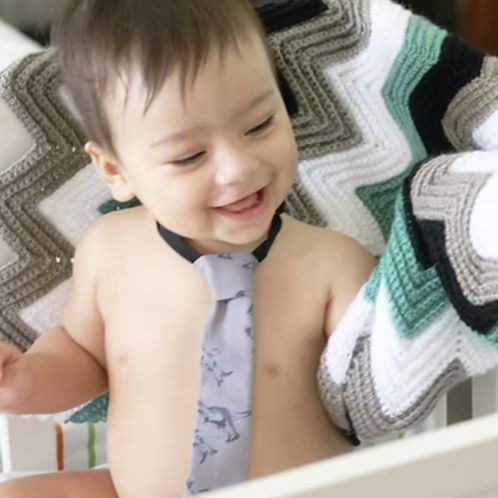 Crochet Chevron Blanket - Image 3